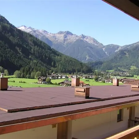 Feriehus In Koenigsleiten Near Zillertal Arena *