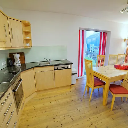 Zirbenholz Alpine Maisonette *
